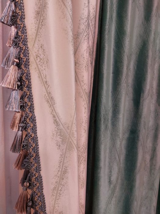 Продаётся штор с бахромой