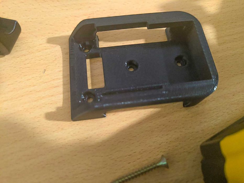 Стойка за батерия DeWALT/ Държач за батерия с едно гнездо