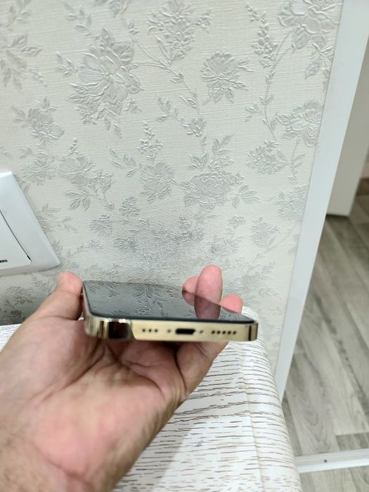 Ремонт көрмеген  iPhone 12 Pro (128 GB)