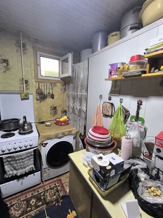 Продам 3ком 1этаж. С выходом в огород. Янгихаетском районеСпутник Дере