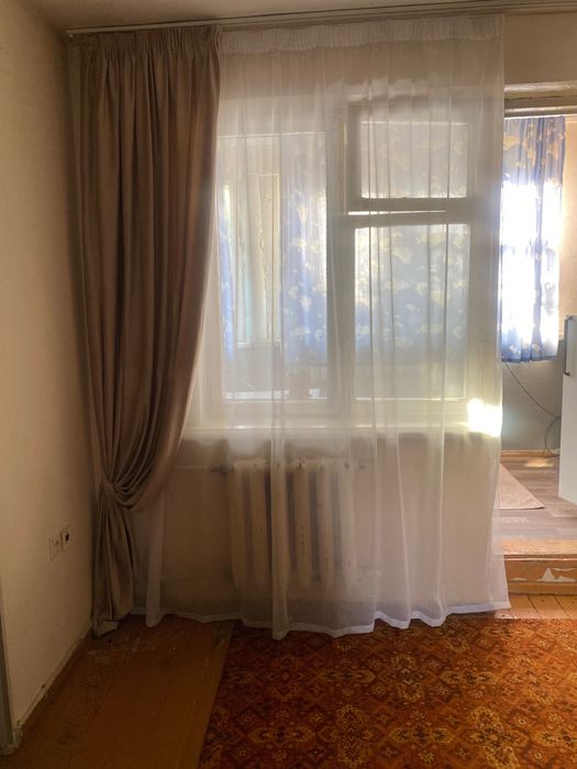 Продам 1/2 долю 3-комн. 4/4, Яккасарайский р-н у Южного вокзала