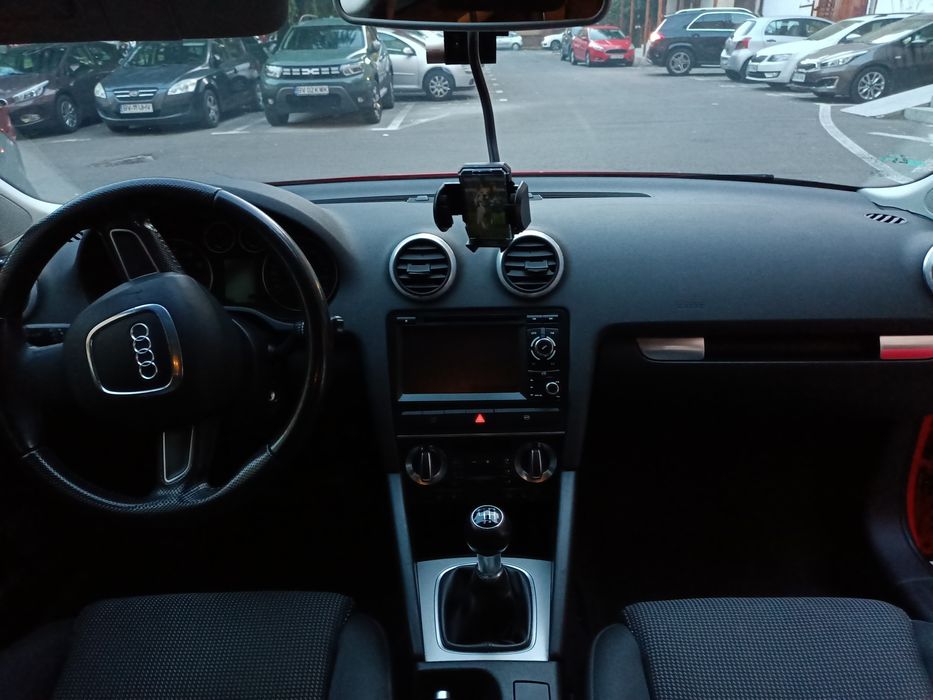 Audi A 3 Rosu  2009 (schimb cu moto)
