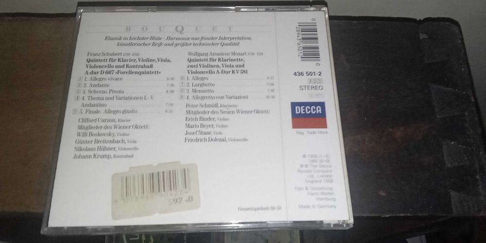 Продавам 4-ри оригинални диска с класическа музика по 5лв. за брой