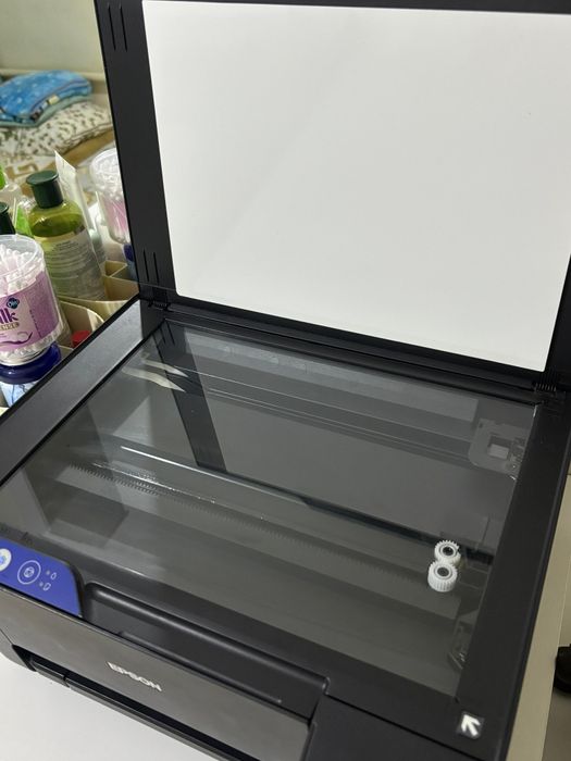 Принтер цветной  EPSON