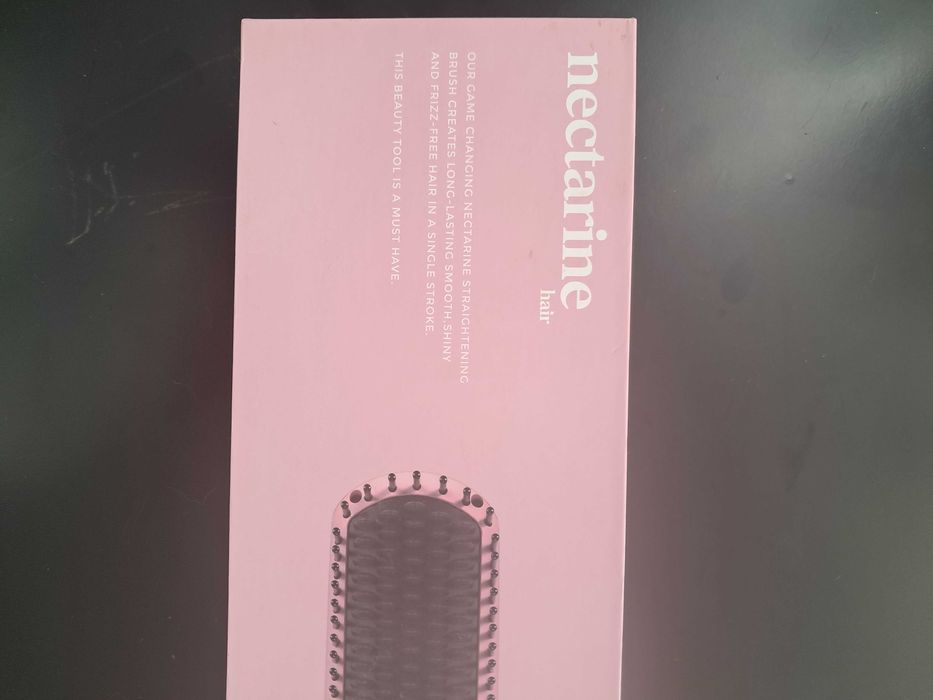 Perie placă pentru îndreptat părul, nouă