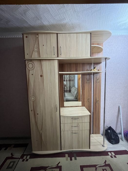 Продается прихожая