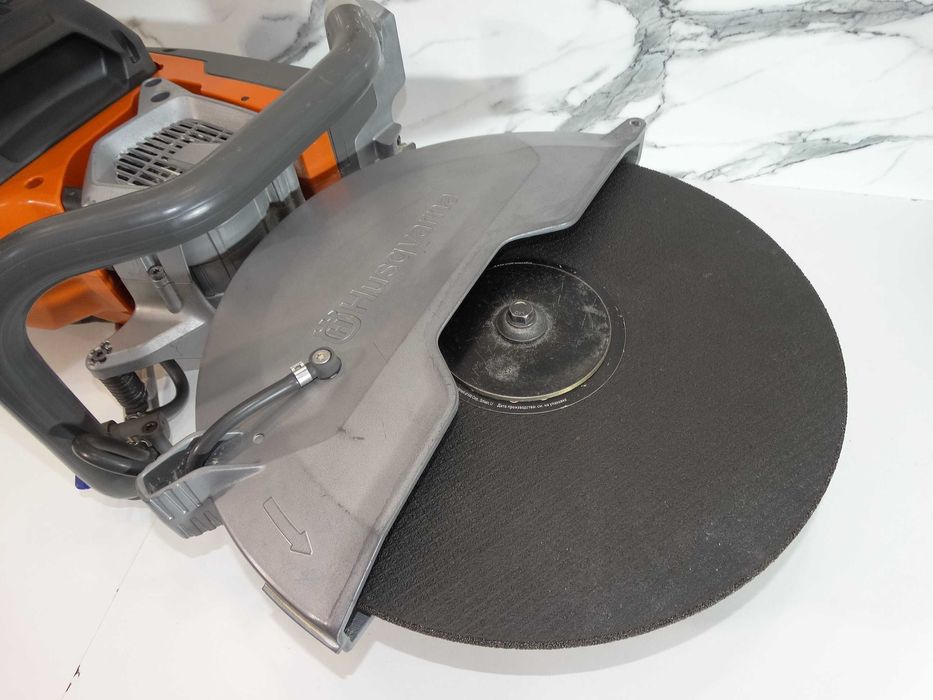 Husqvarna K1 PACE + 8.0 Ah - Дискова резачка / фугорез