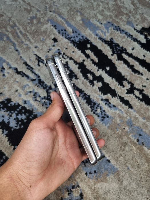 Samsung galaxy s23 5G 8/256gb holati ideal