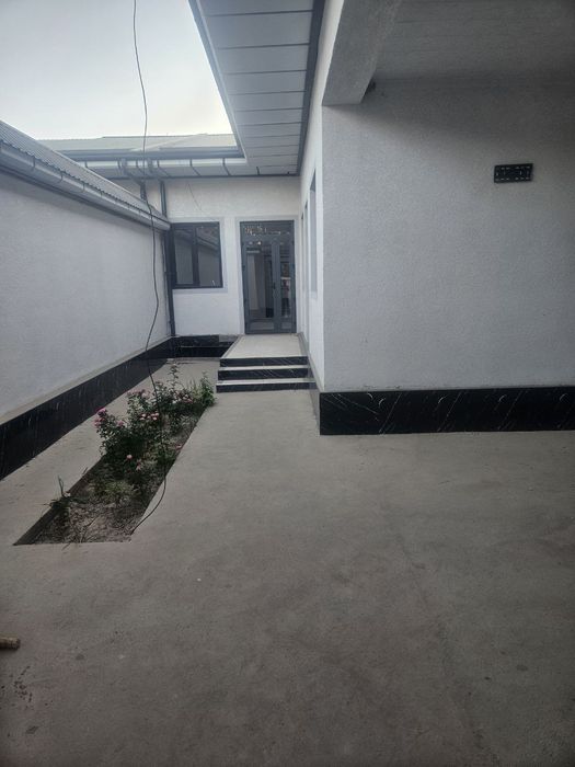 Бардам кулда 3 хона Янги курилган Уй сотилади