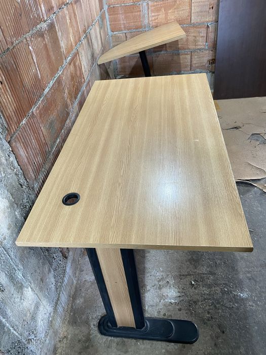 Masa birou de vanzare