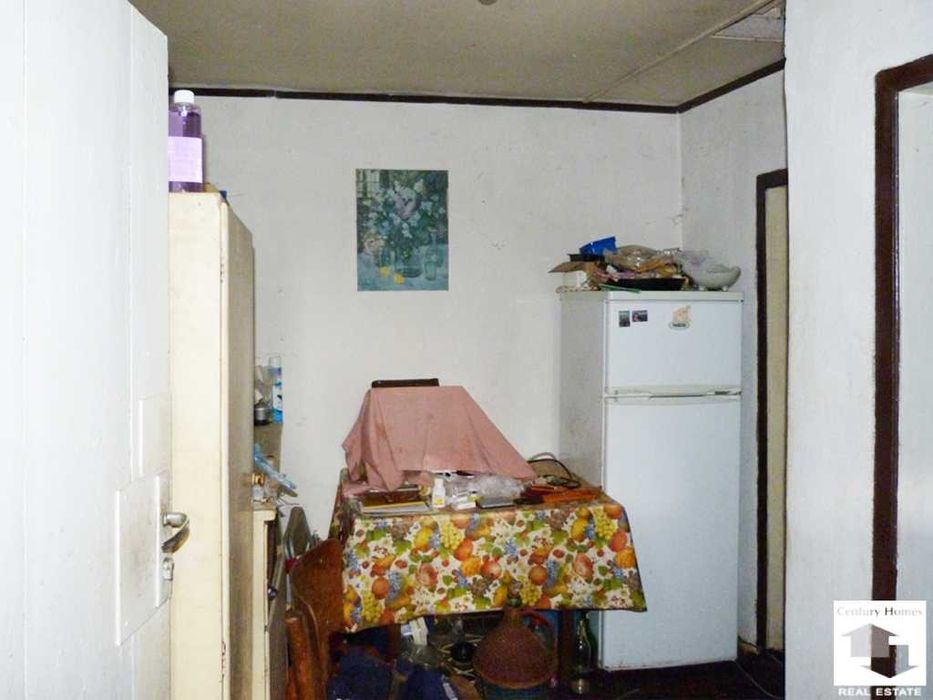 115929 Къща с равен двор в с. Беляковец, на минути от Велико Търново