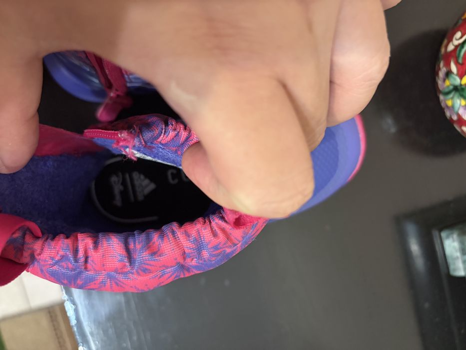 Демисезонная обувь ADIDAS