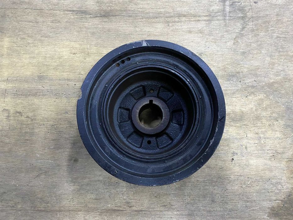 Шкив коленвала VG33 на Ниссан Террано Эльгранд