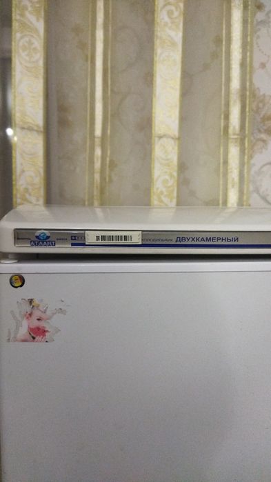 Продам, холодильник Атлант, двухкамерный.