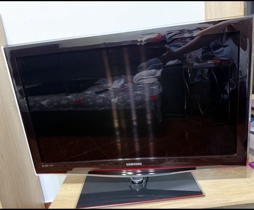 Televizor Samsung,diagonala 90 cm.