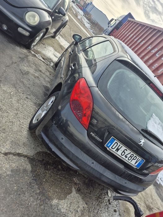 Dezmemberz Peugeot 207