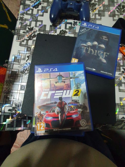 Este un ps4 e foarte bun