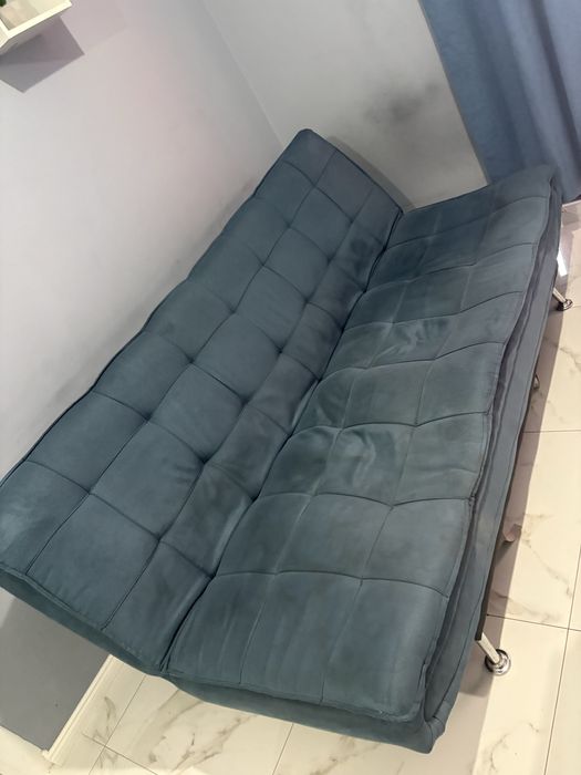 vand urgent Canapea