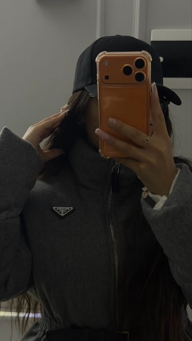 Новая куртка prada