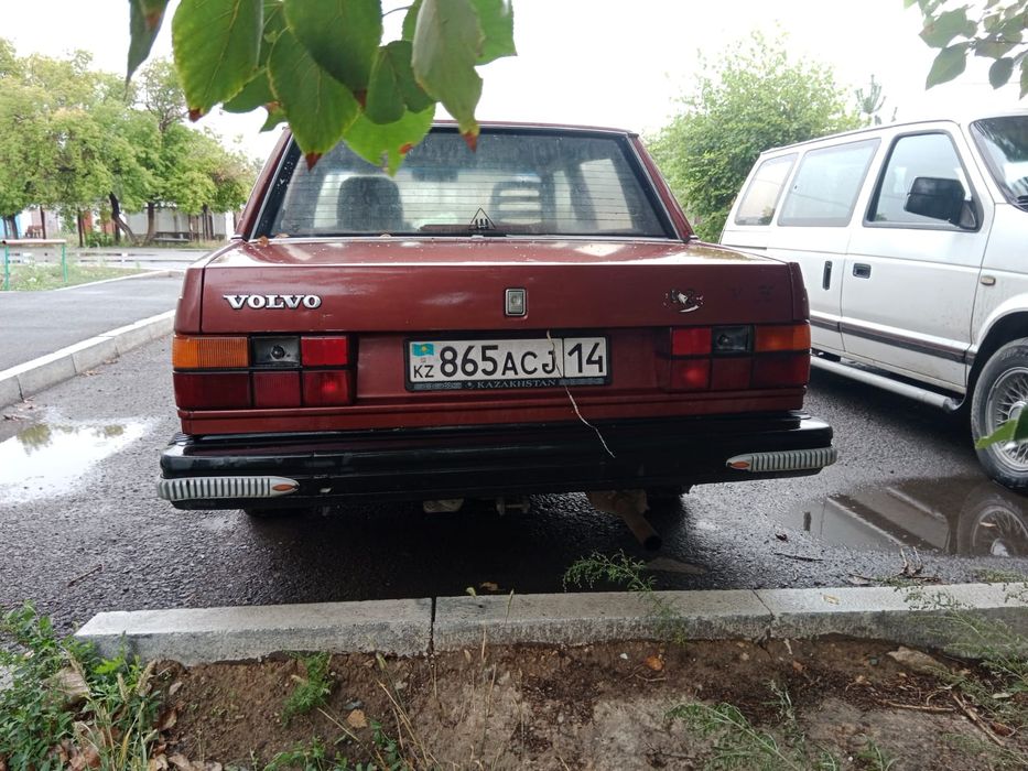 Продам Volvo 740 без двигателя