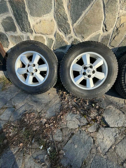 Джанти с гуми за Toyota Rav4 16 цола  с BRIDGESTONE DM-V3 215/70 R16