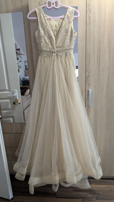 Rochie damă cu trenă