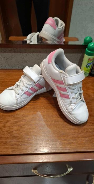 Маратонки за момиче