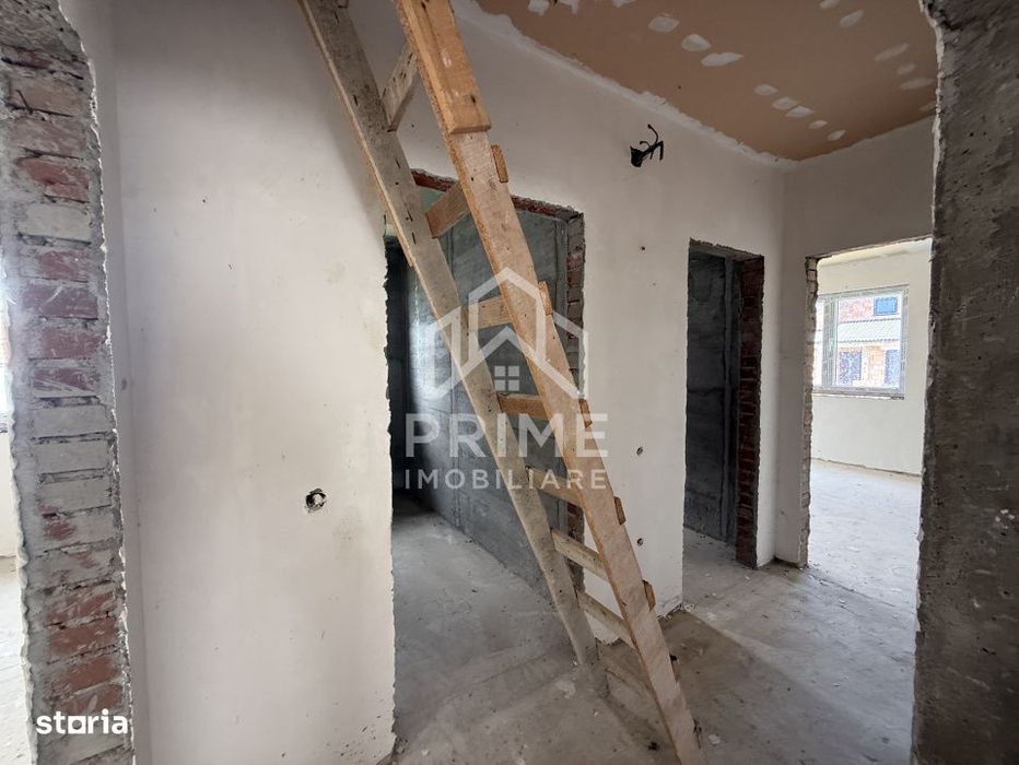 Casa semifinisata de vanzare | Cartier Recea | 604 mp teren| 104 mp ut