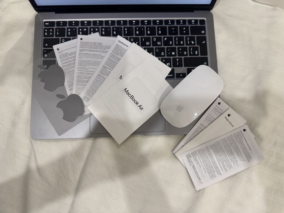 MacBook и MagicMouse