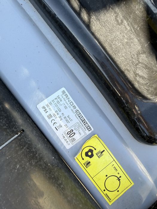 Scarificator electric cu lame 1800w