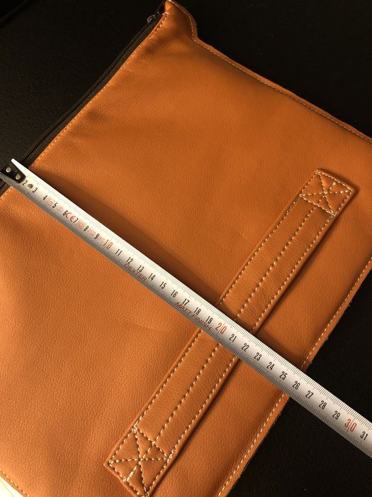 Husa de laptop imitatie piele