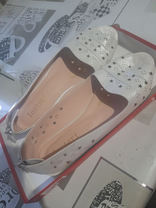 Балетки белые новые разм37