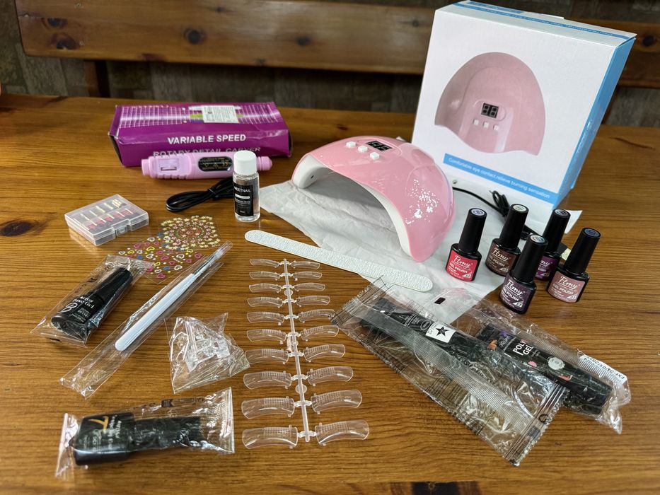 Комплект за маникюр  uv led печка електрическа пила гел ляк изглаждане