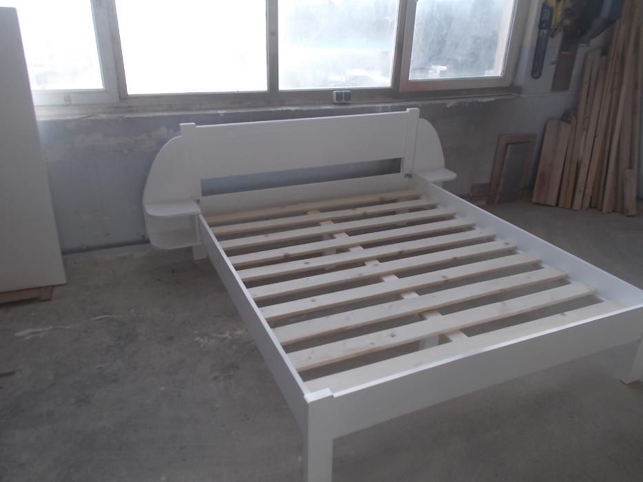 TRANSPORT GRATUIT.Pat matrimonial cod 204A