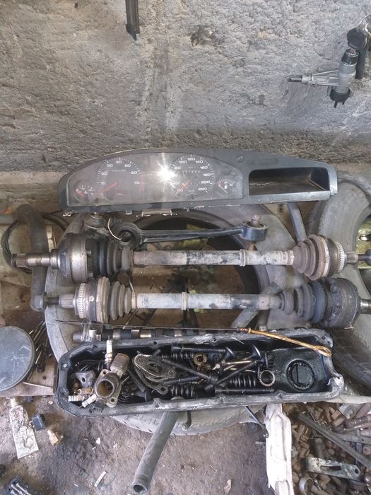 Запчасти на ауди 100 селедка