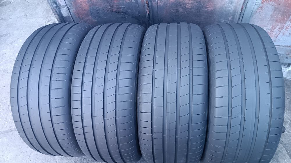 245/45/18 Goodyear Дот 1223