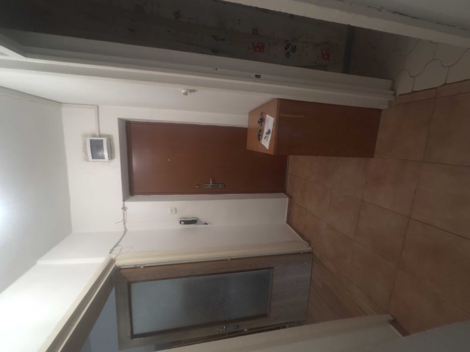 Garsonieră mobilată și utilată, Calea Călărașilor, et. 2, 300 €/lună