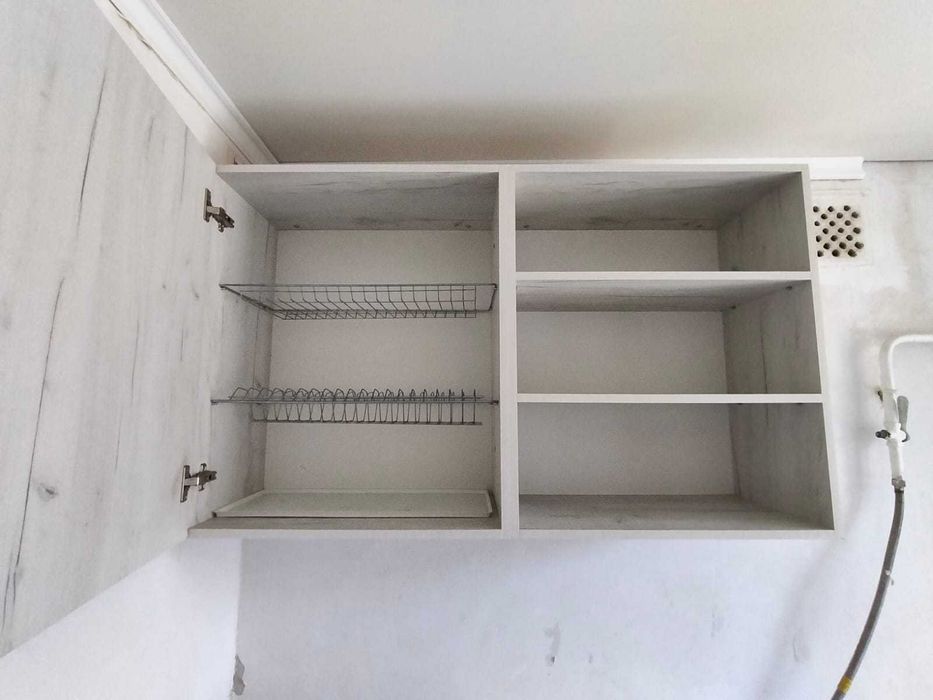 Продам гарнитур в хорошем состоянии