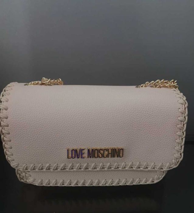 Чанта  Moschino нова