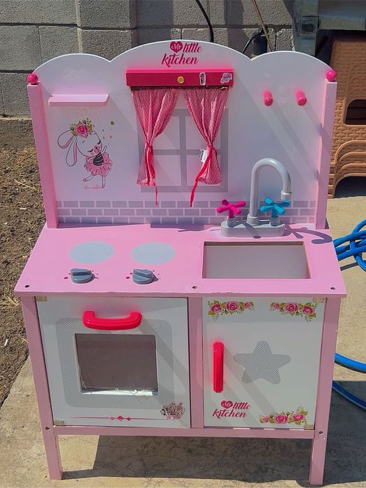 Кухня за деца,като нова!!!