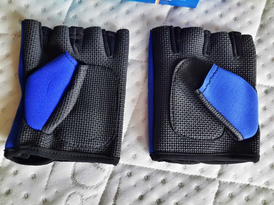 Ръкавици без пръсти