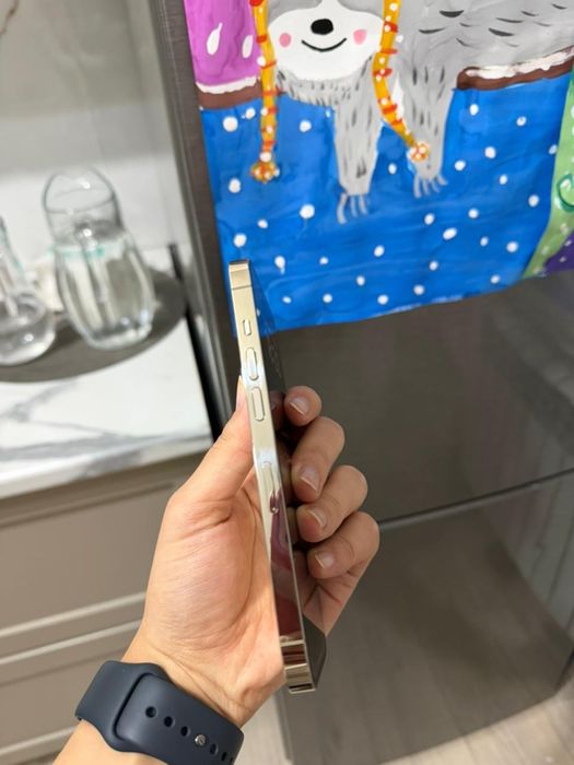 Продам Айфон 14 про на 128