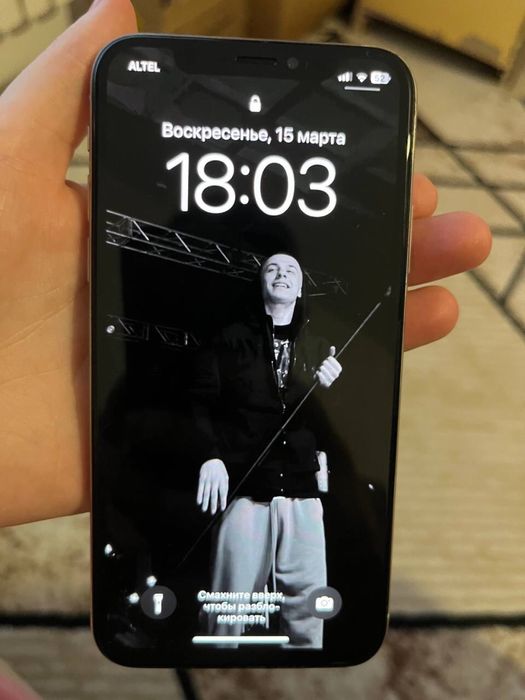 iphone X в хорошем состоянии