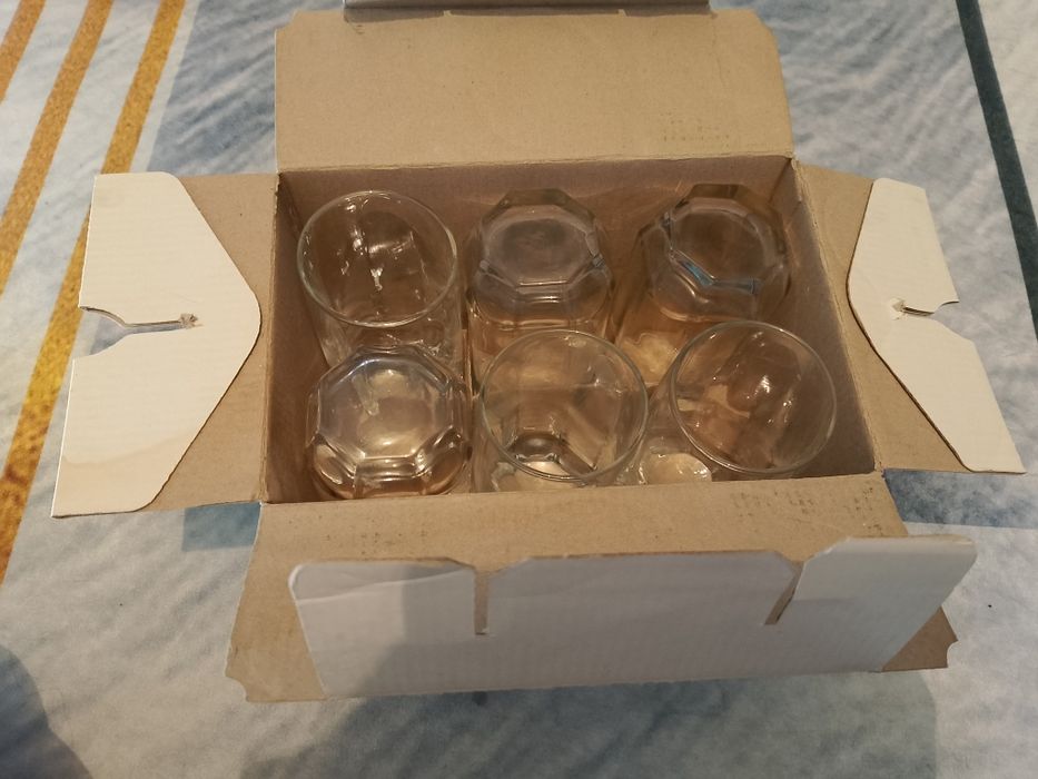 Набор стаканов каждый 3000