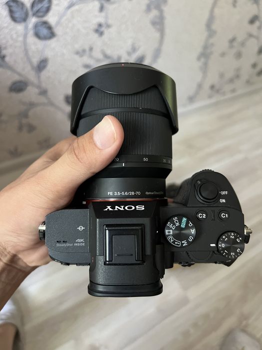 Sony A 7 3 obektiv