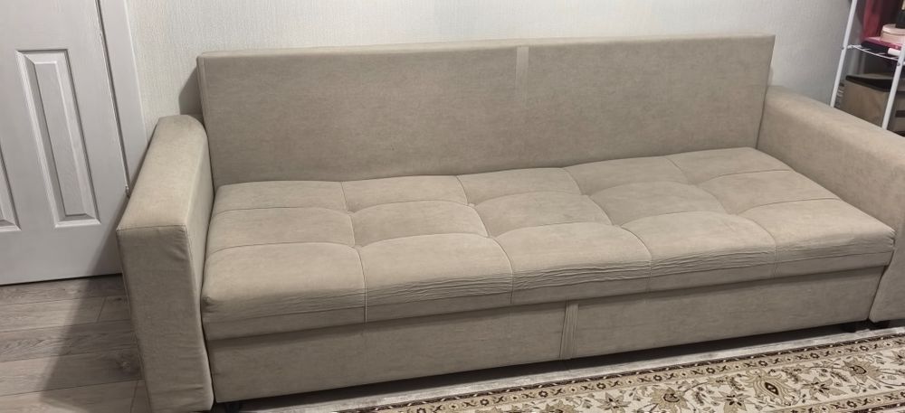 Продам диван 2.3м