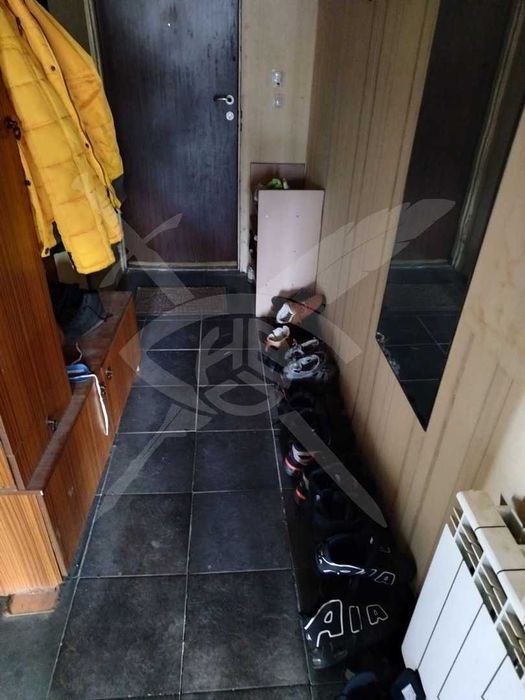 Продава се Тристаен апартамент в Перник, Тева - 90 кв.м за 878 €/кв.м - Снимка #9