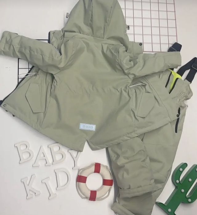 Продаю комплект для мальчика и девочки подойдеи