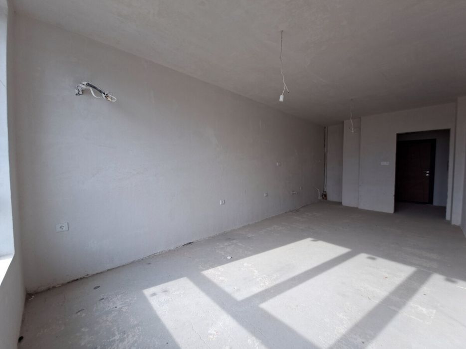 Продава се Двустаен апартамент в Пловдив, Южен - 72 кв.м за 1488 €/кв.м - Снимка #3