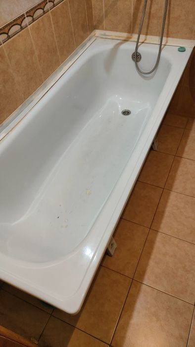 Продам ванну б/у